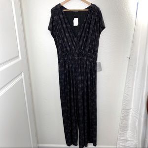 NWT West Kei Black & Silver Stretchy jumpsuit 2X
